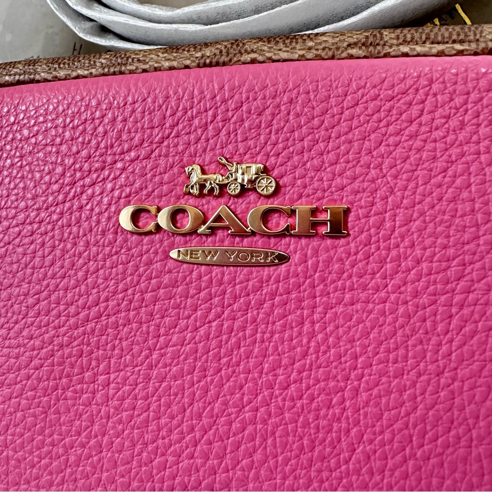 Coach Jamie Pink Tan Leather Crossbody Camera Bag CBM24 Signature Trim Print - Picture 4 of 16